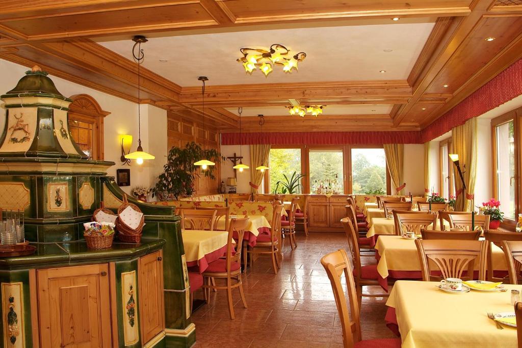 Hotel Gasthof Jaegerhaus Sankt Peter Dış mekan fotoğraf